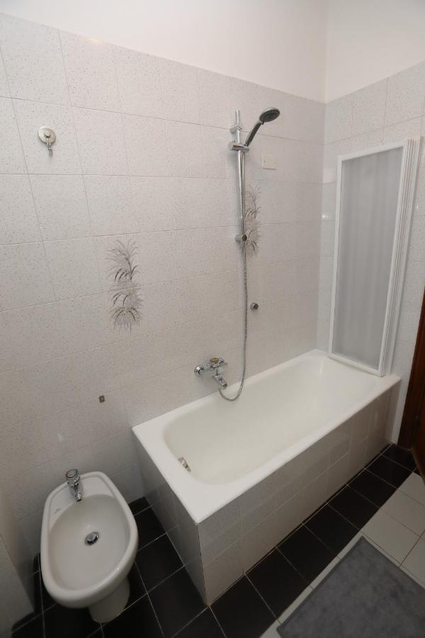Dalla Nonna Casa Vacanze Apartment Sestri Levante Exterior foto